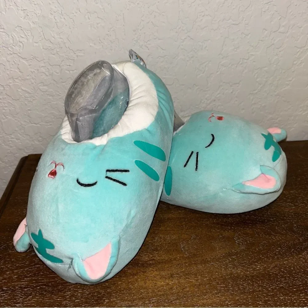 Squishmallows KellyToy Tres’zure Cat Slip On Plush Kids Slipper Shoes